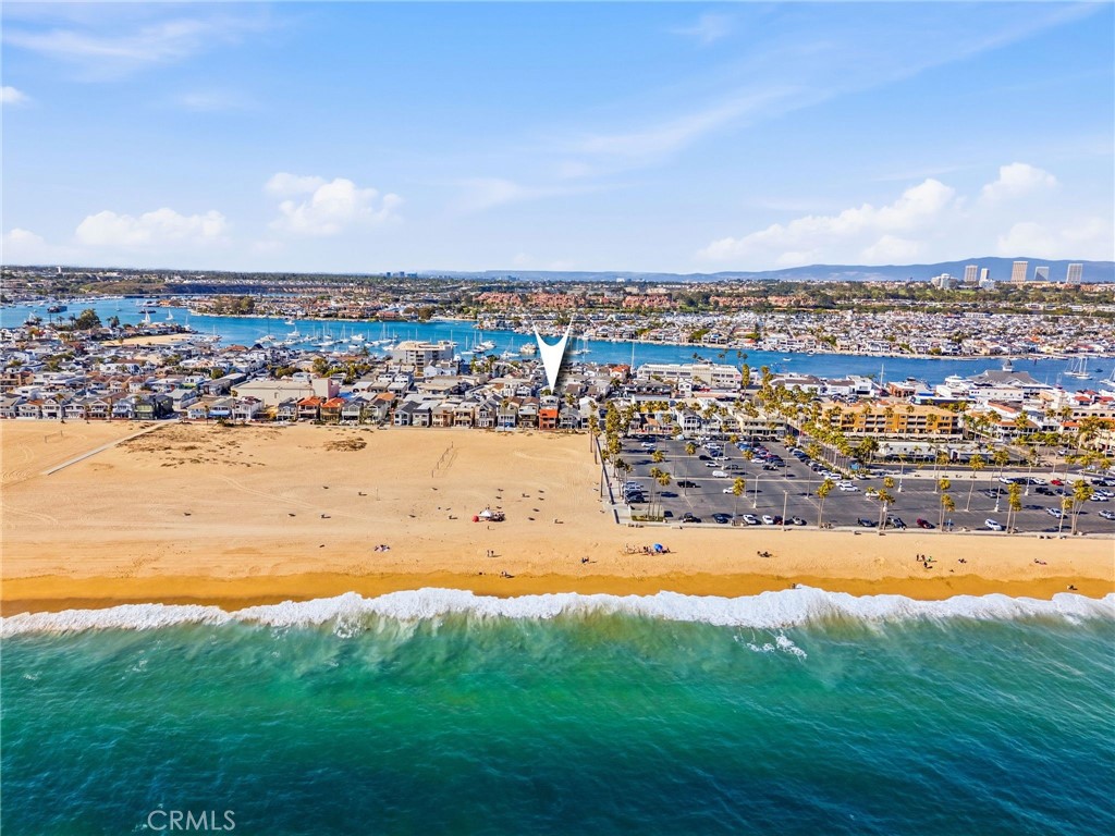 419 E Balboa