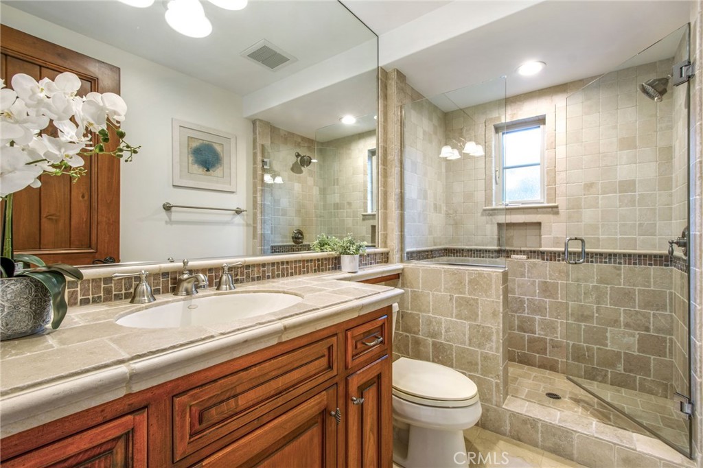 35002 Camino Capistrano