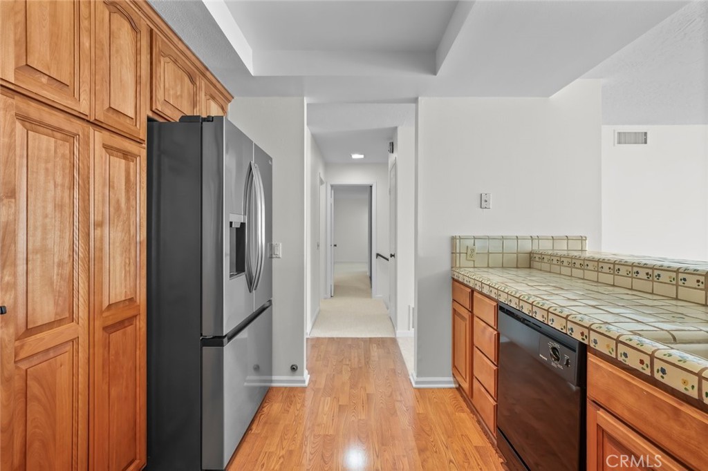 981 Bayside Cove 405