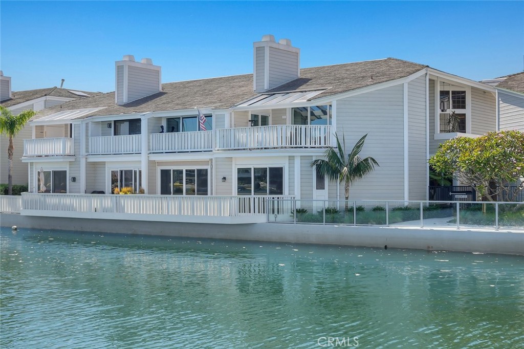981 Bayside Cove 405