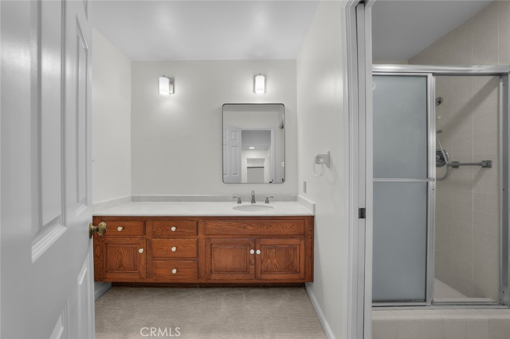 981 Bayside Cove 405