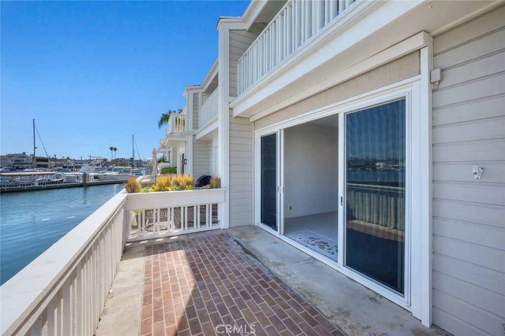 981 Bayside Cove 405