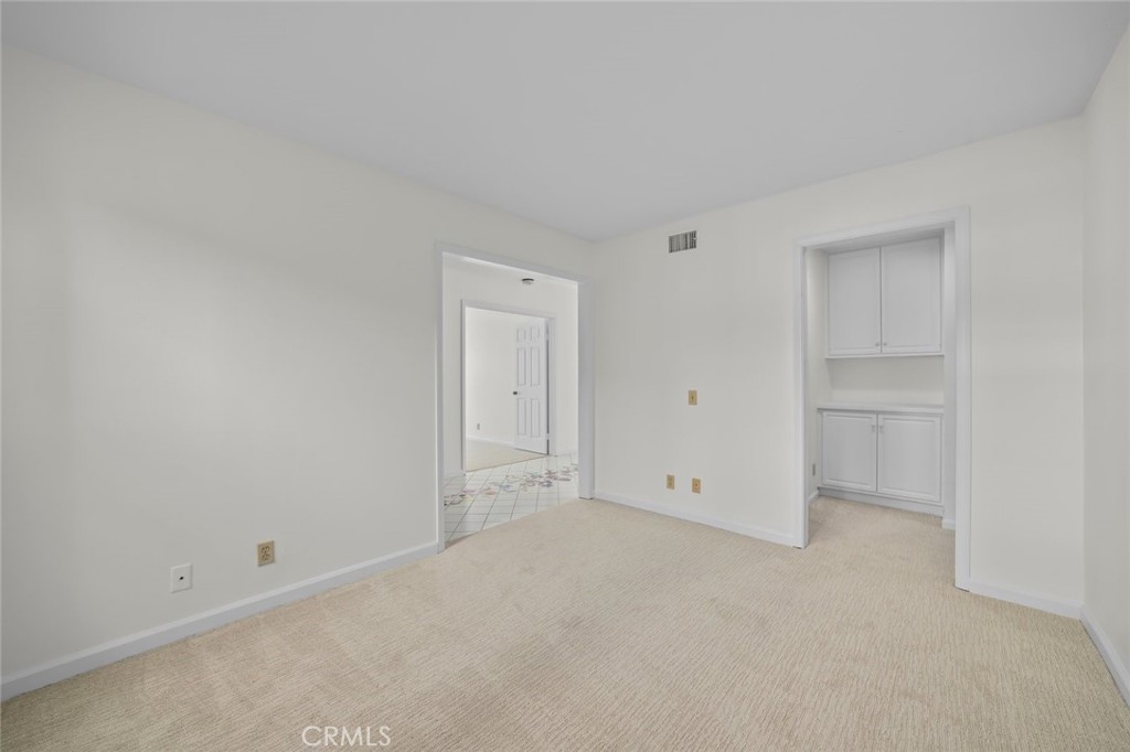 981 Bayside Cove 405