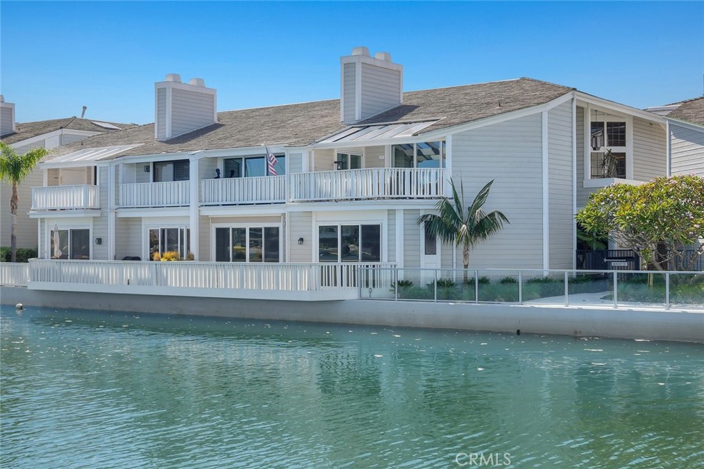 981 Bayside Cove 405