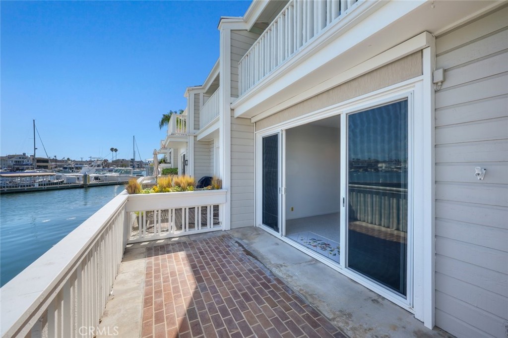 981 Bayside Cove 405