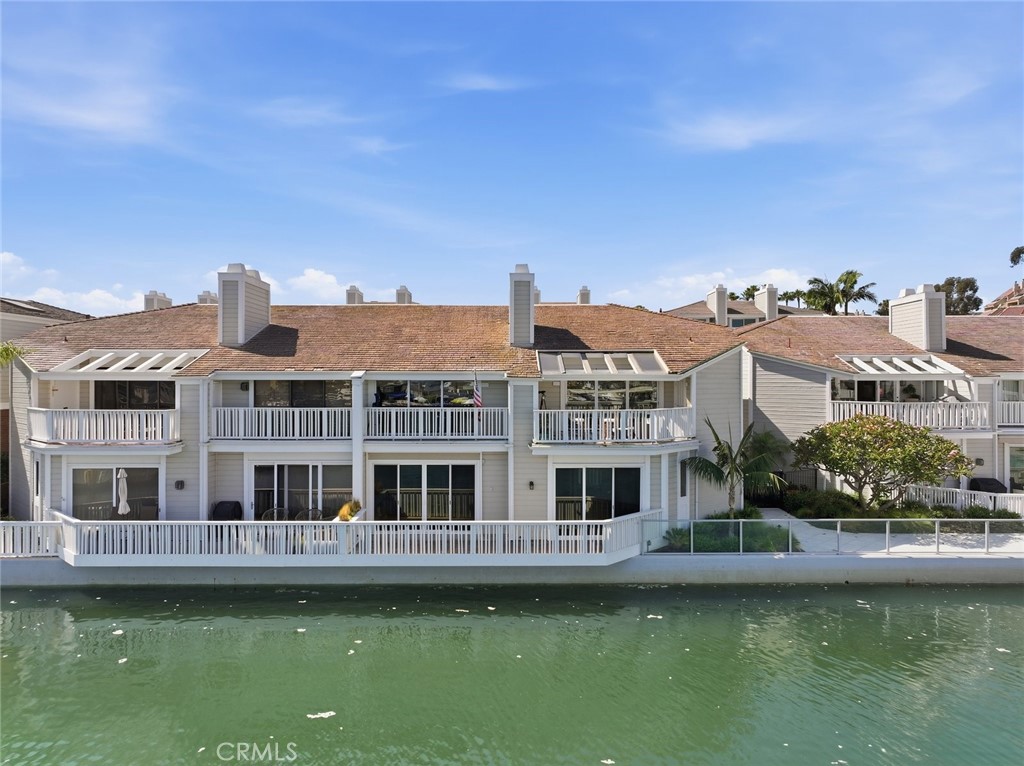981 Bayside Cove 405