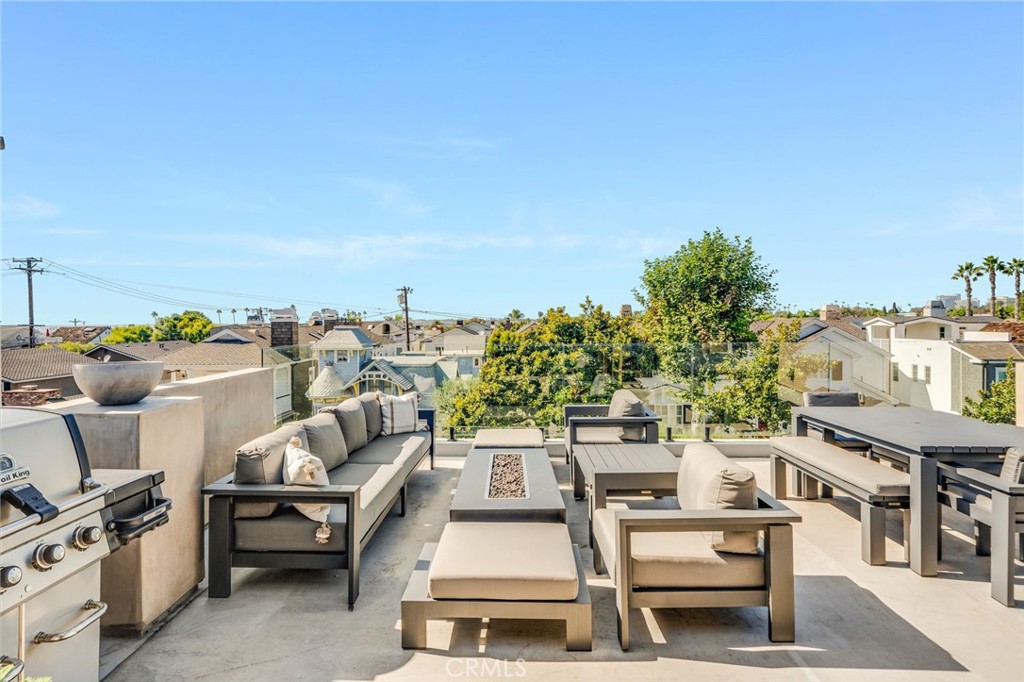 428 Fernleaf Avenue