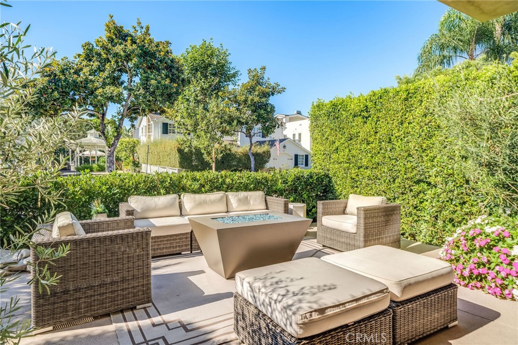 428 Fernleaf Avenue