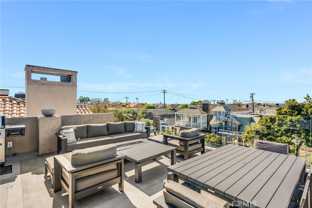 428 Fernleaf Avenue