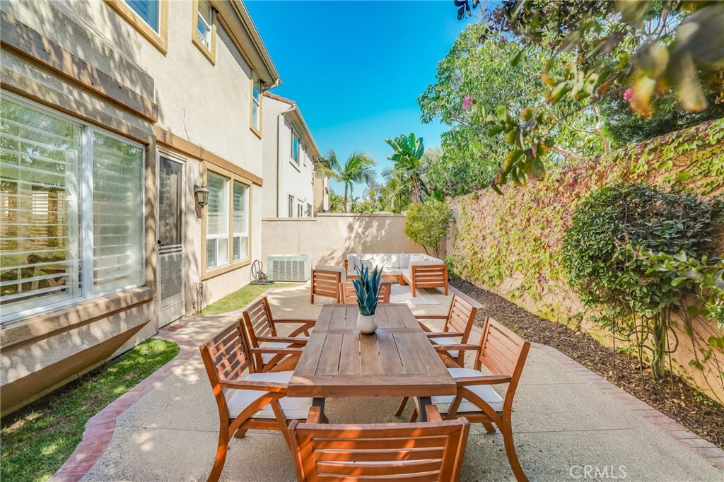 7124 Forest Glen Drive