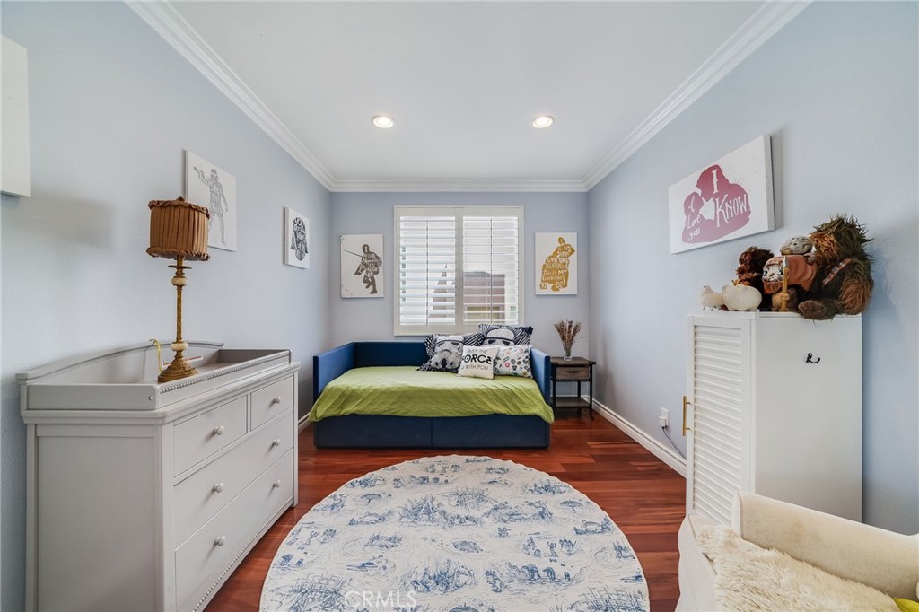 7124 Forest Glen Drive