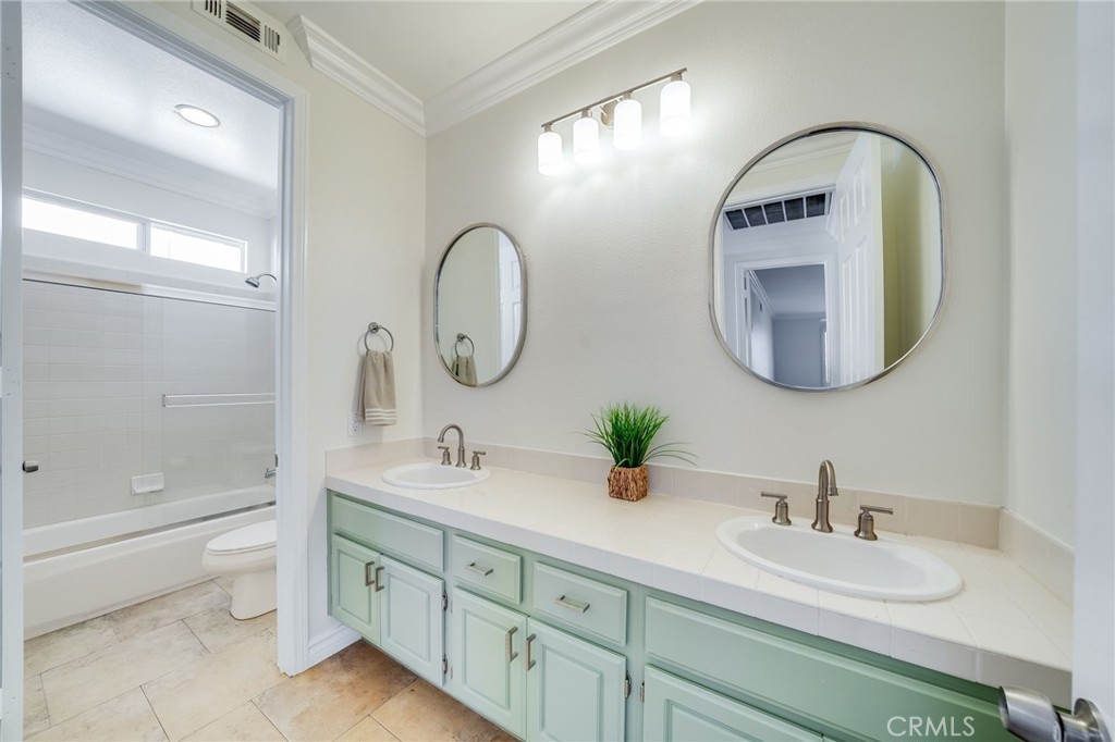 7124 Forest Glen Drive