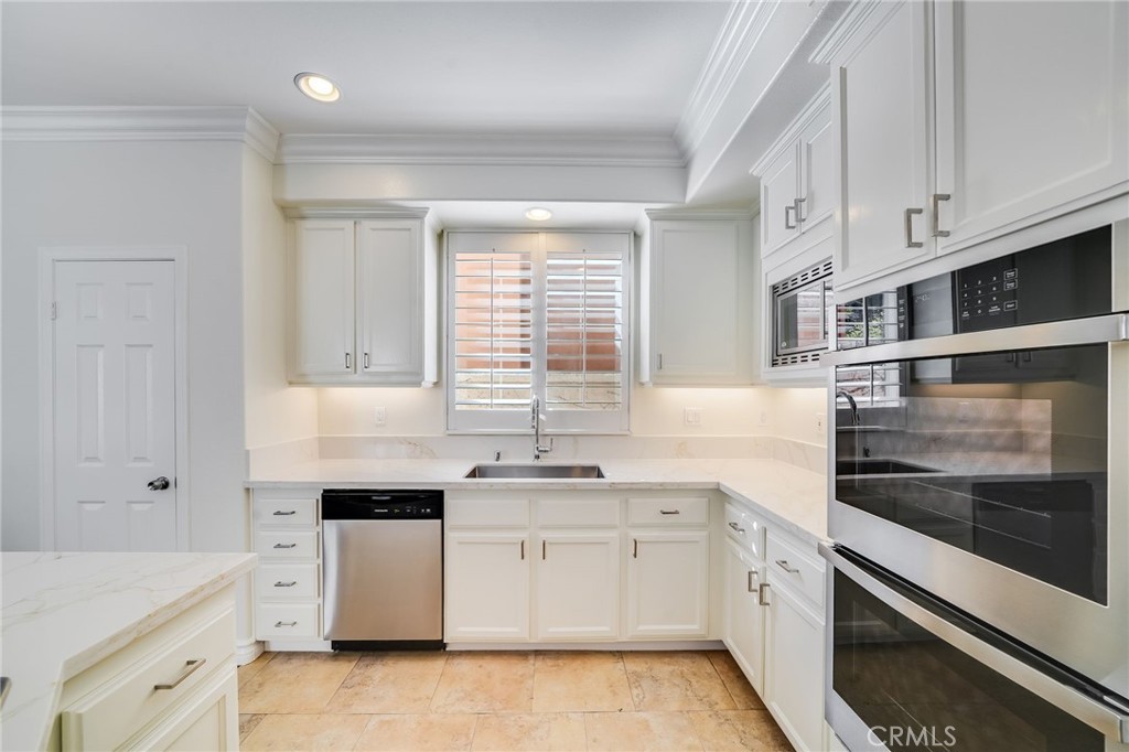 7124 Forest Glen Drive