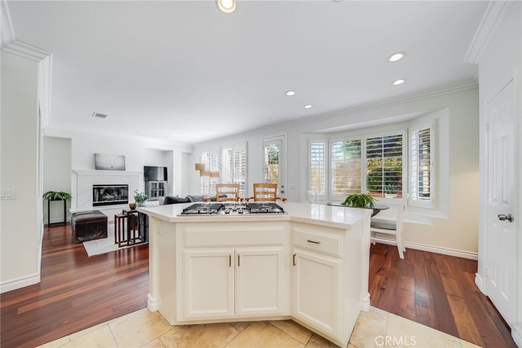 7124 Forest Glen Drive