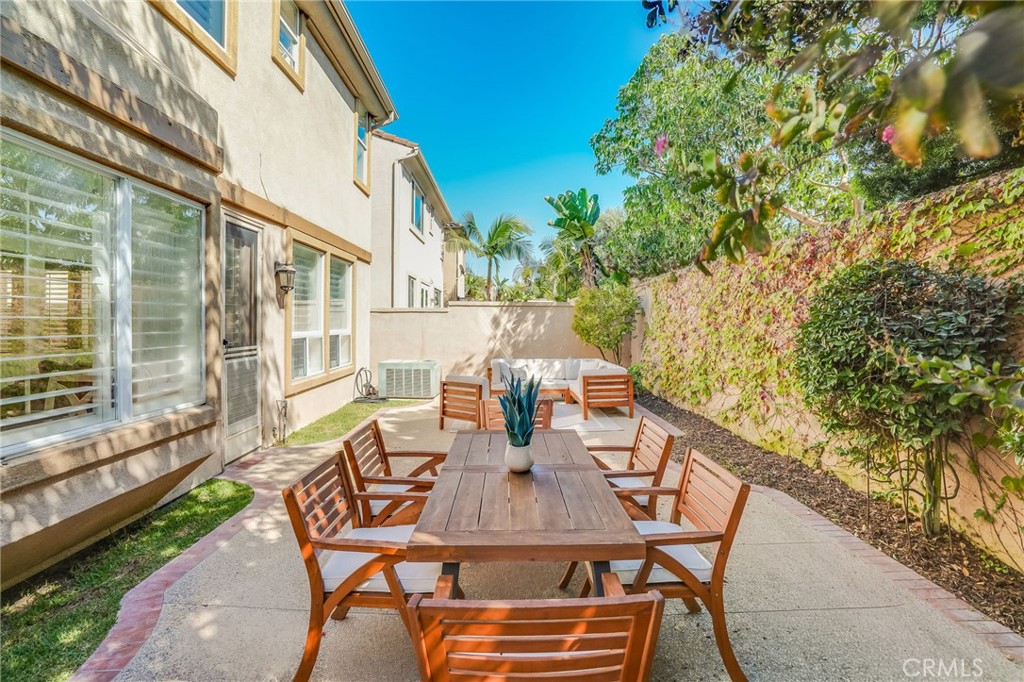 7124 Forest Glen Drive