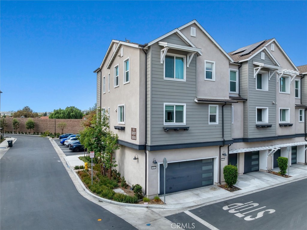 32053 Paseo Vienta