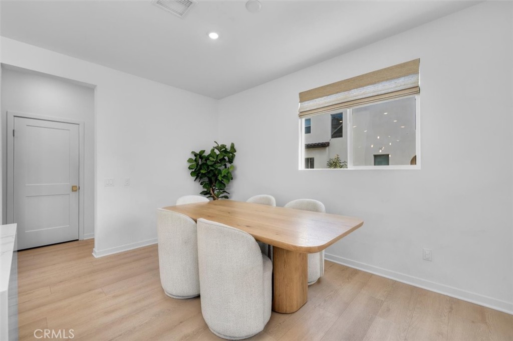 32053 Paseo Vienta