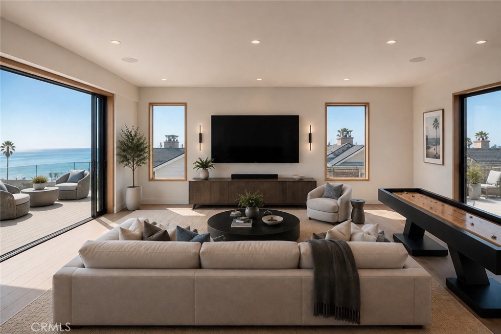 306 E Oceanfront