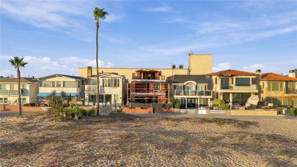 306 E Oceanfront
