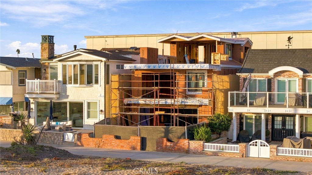 306 E Oceanfront
