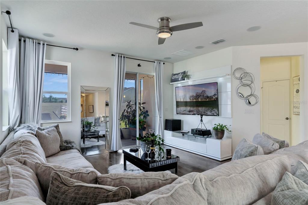 2588 NEEDLEPOINT STREET
