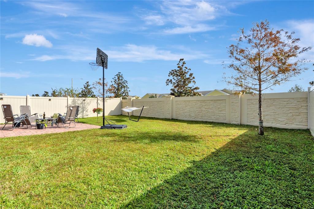 2588 NEEDLEPOINT STREET
