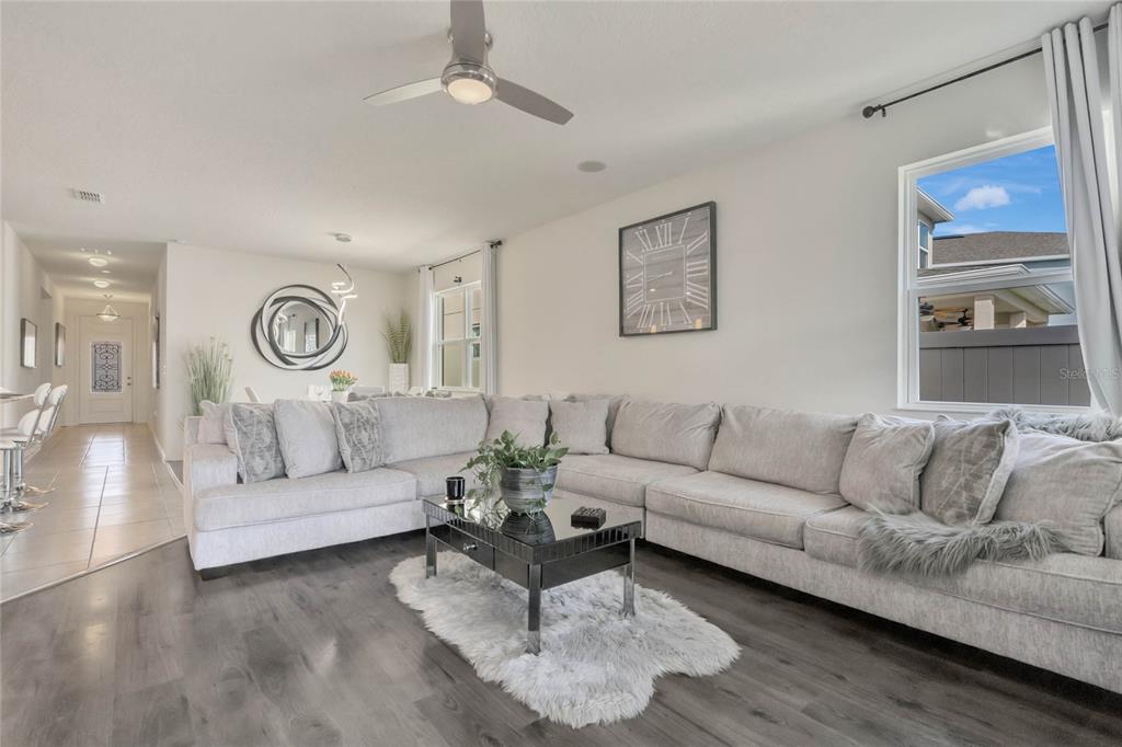 2588 NEEDLEPOINT STREET
