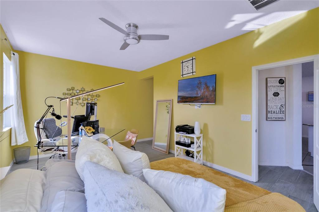 2588 NEEDLEPOINT STREET