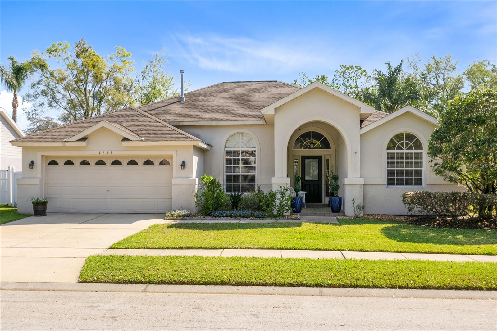 1611 PARKGLEN CIRCLE
