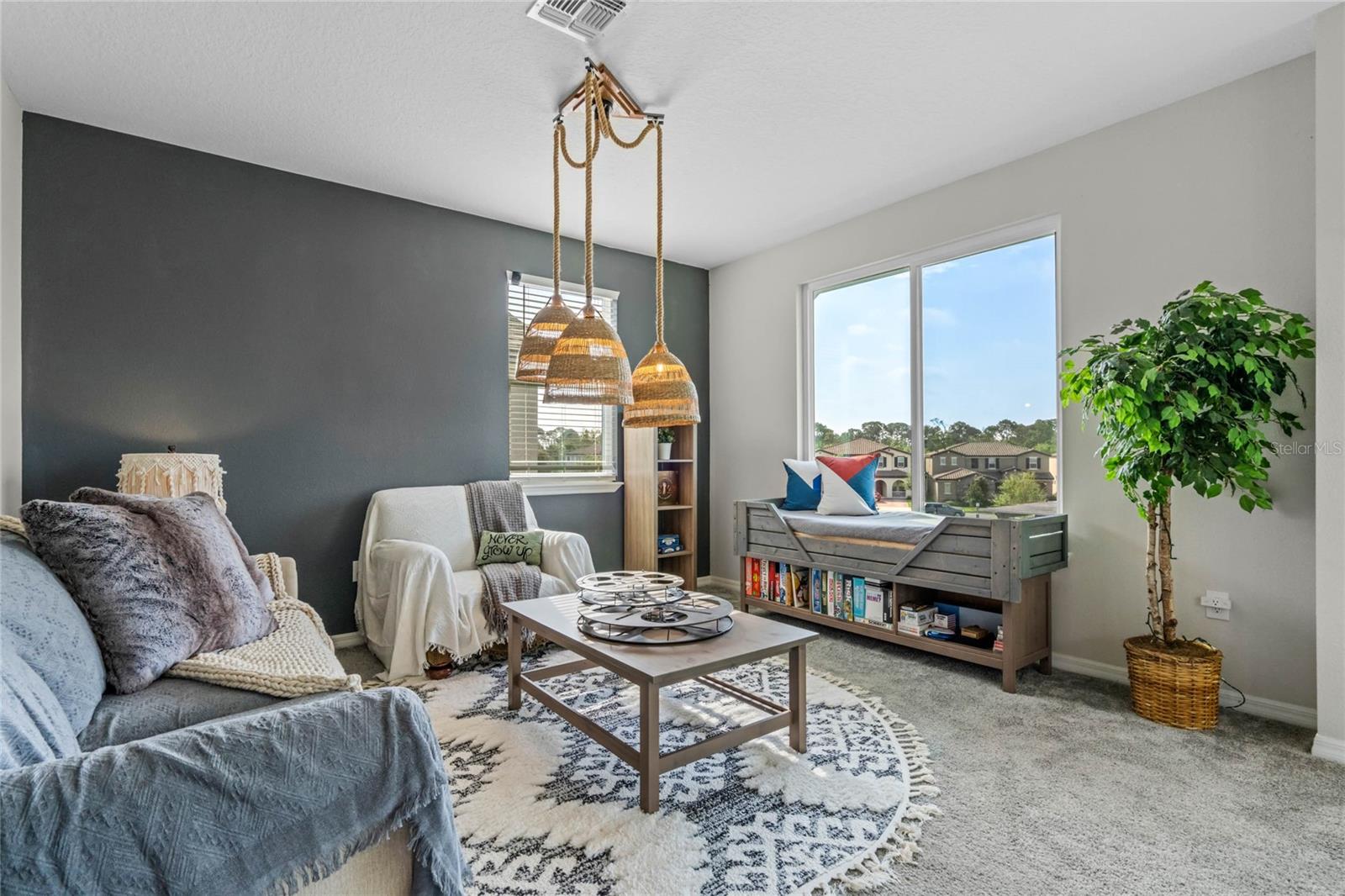 10439 AUSTRINA OAK LOOP