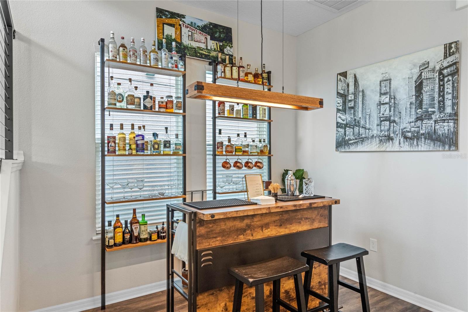10439 AUSTRINA OAK LOOP