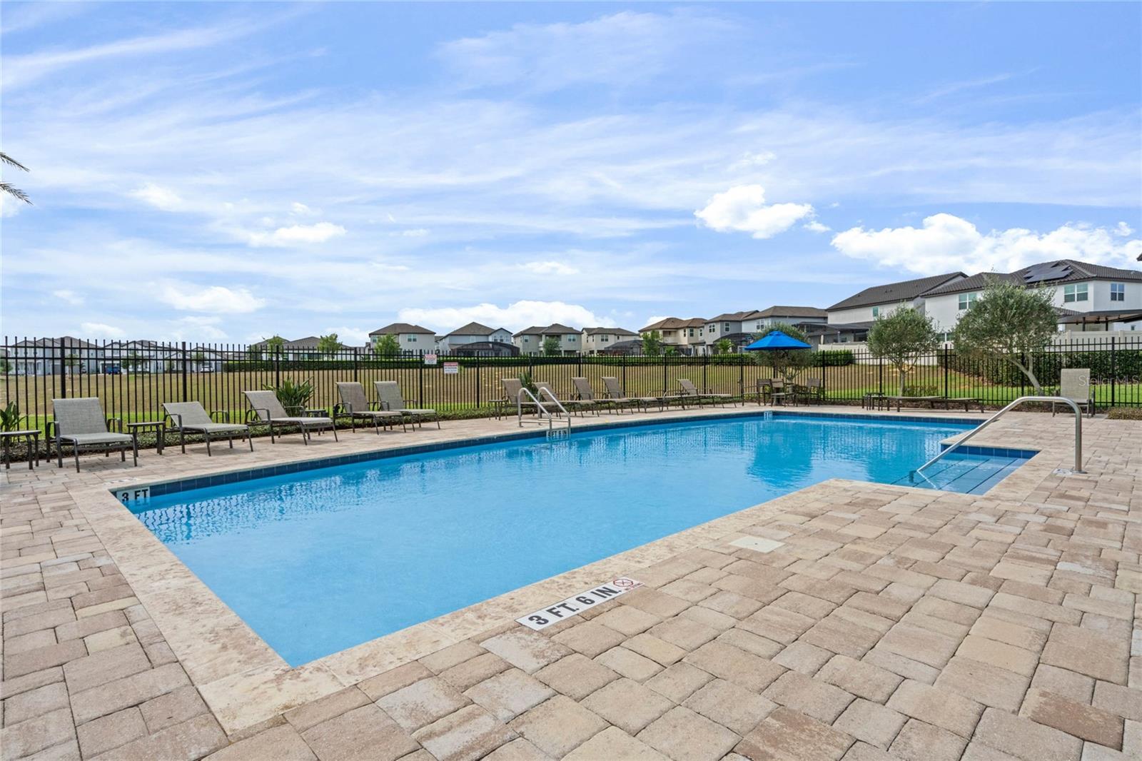 10439 AUSTRINA OAK LOOP