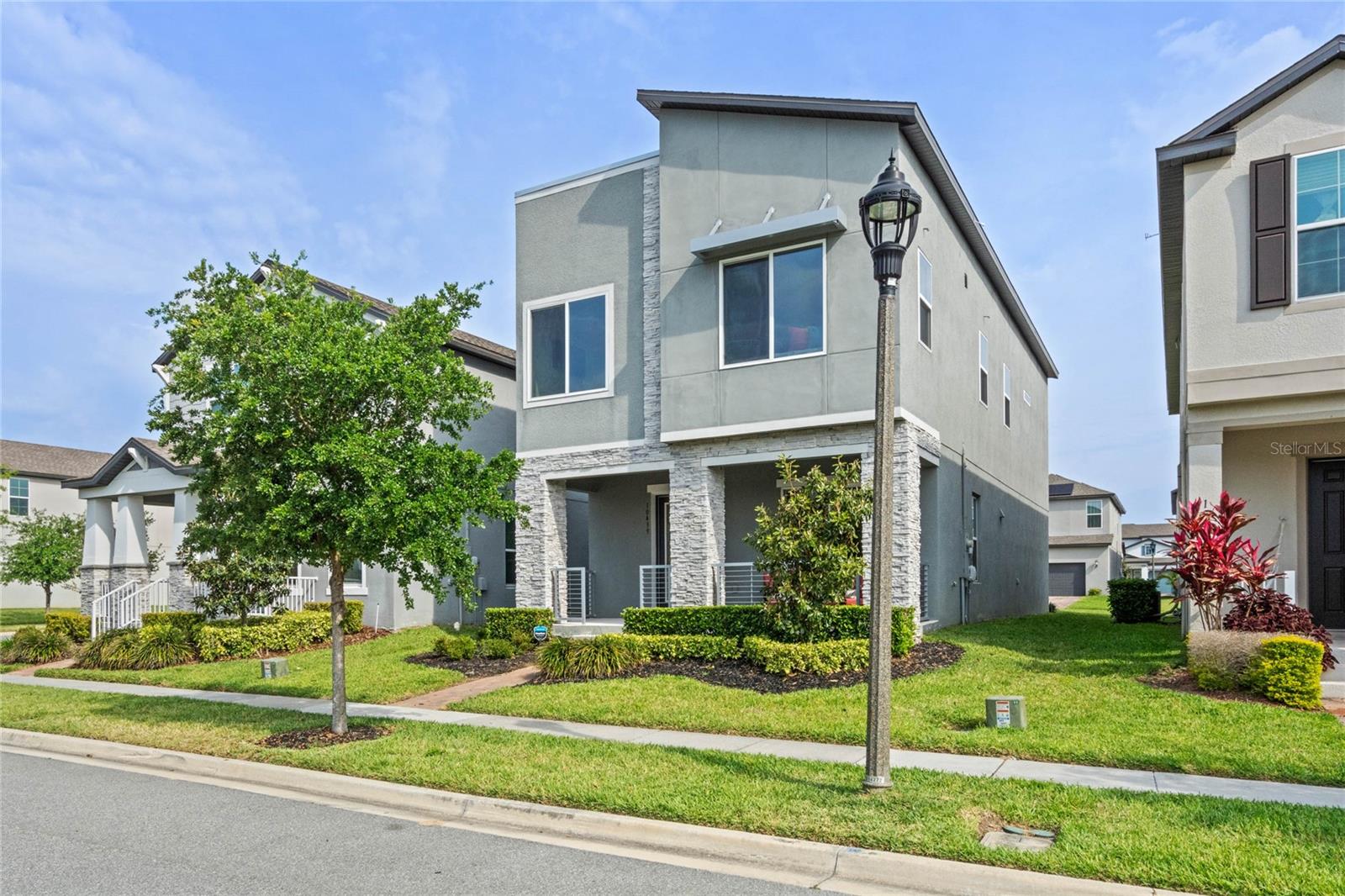 10439 AUSTRINA OAK LOOP
