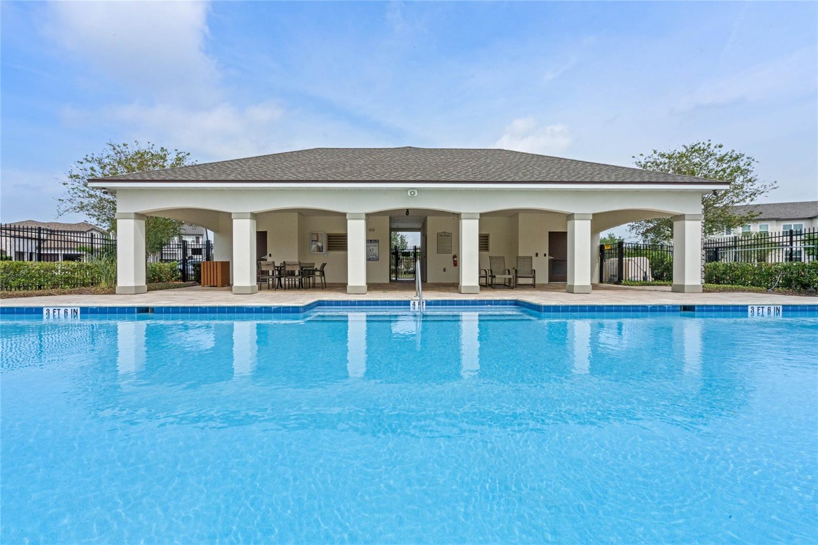10439 AUSTRINA OAK LOOP