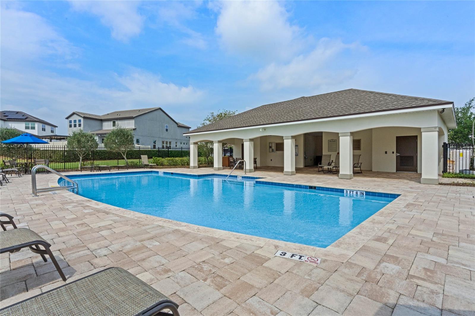 10439 AUSTRINA OAK LOOP