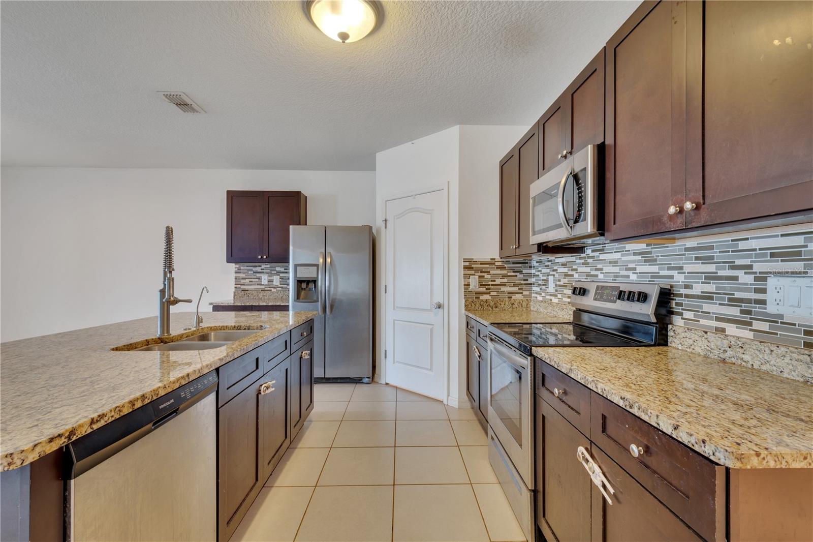 329 BRIAR PATCH LOOP