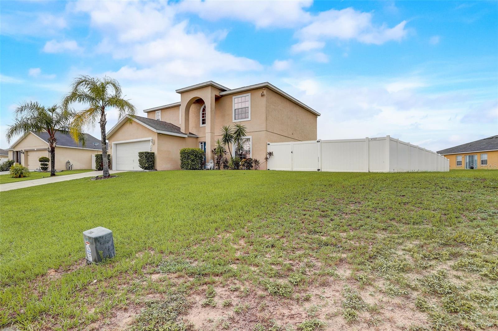 1542 INDIAN KEY BLVD