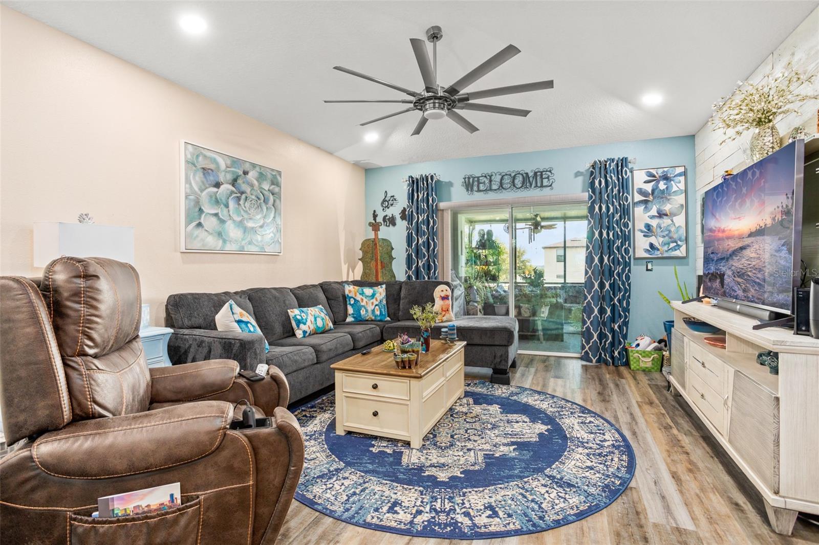 9233 HALSEY DR