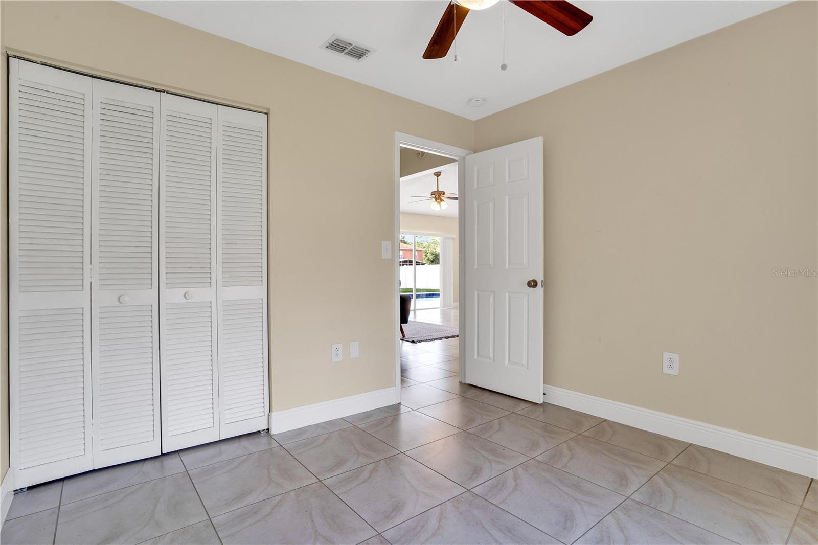 854 MENDOZA DRIVE