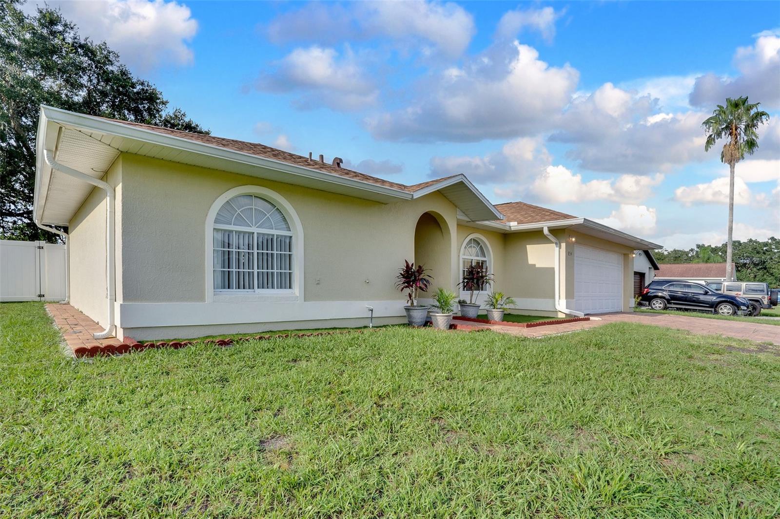 854 MENDOZA DRIVE