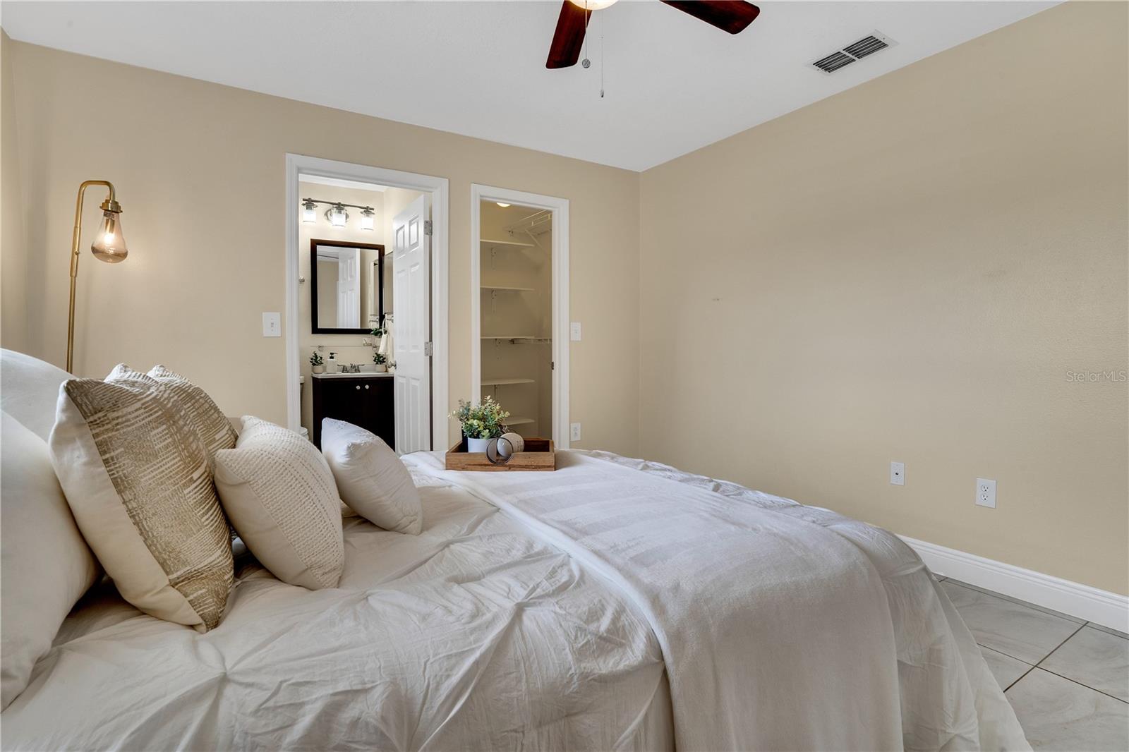 854 MENDOZA DRIVE
