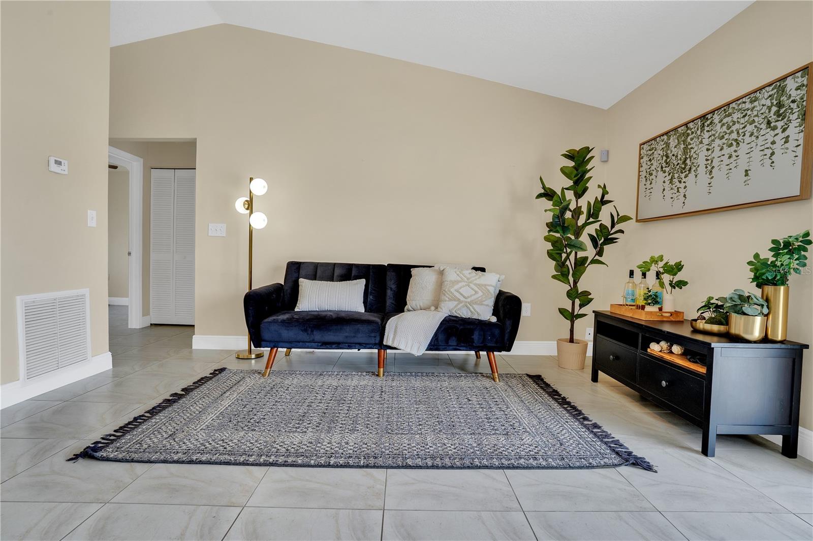 854 MENDOZA DRIVE