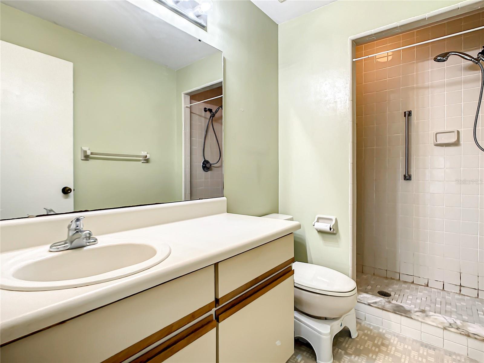 25310 NORTHLAKE DR #310