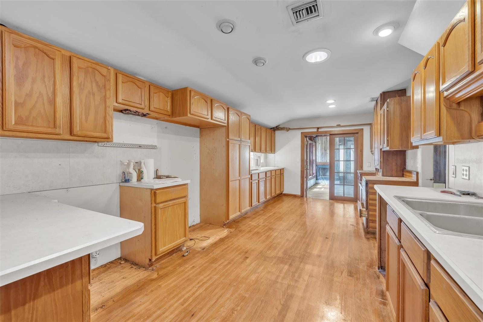 5408 PEACO PL