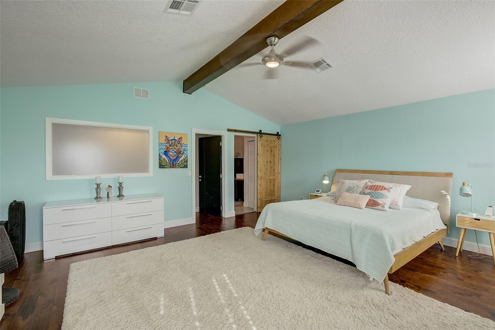 4620 S HAMPTON DR