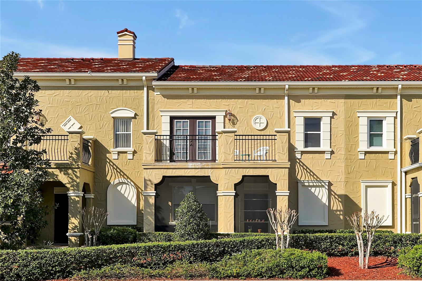 2640 BELLA VISTA DR