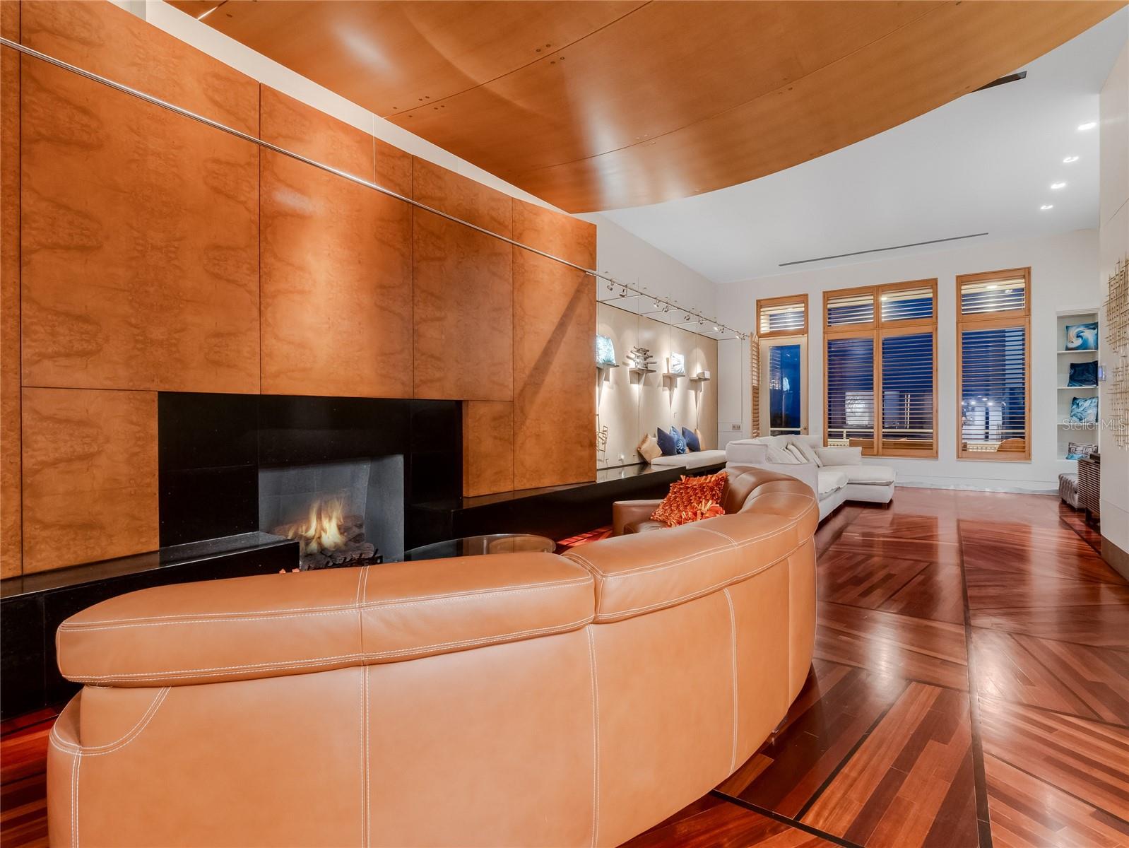 489 OCEAN SHORE BLVD