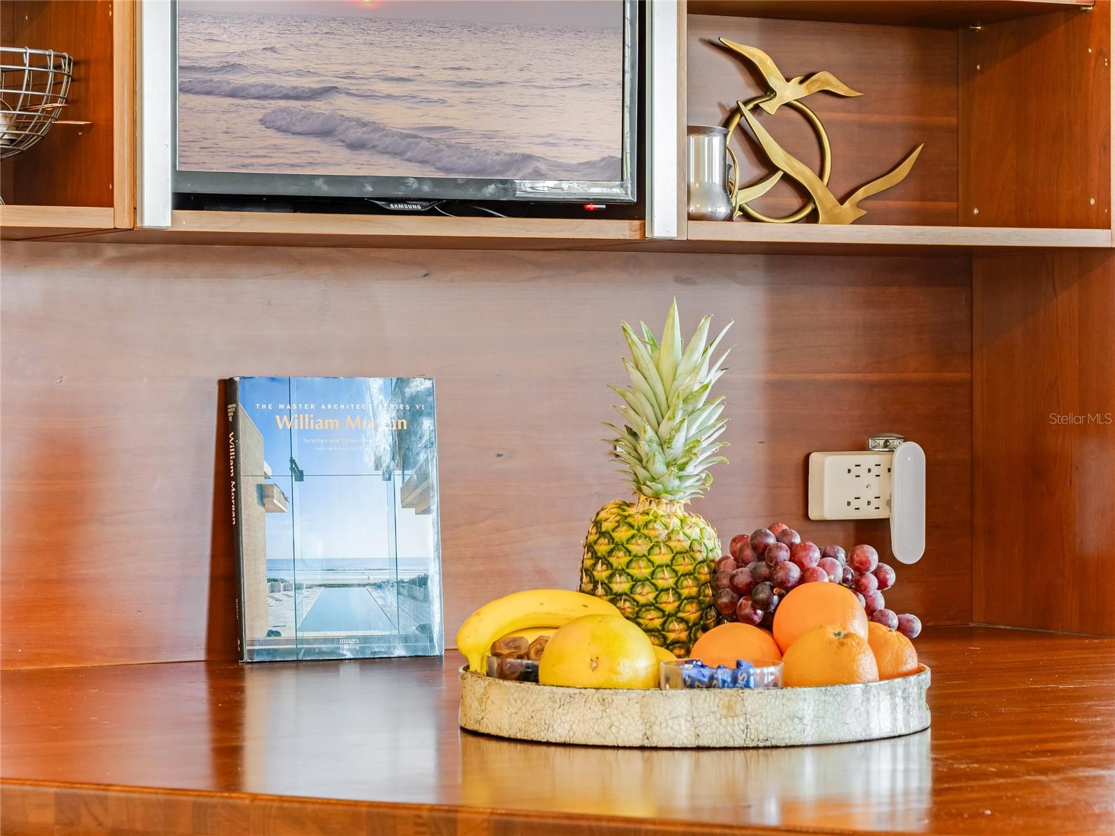 489 OCEAN SHORE BLVD