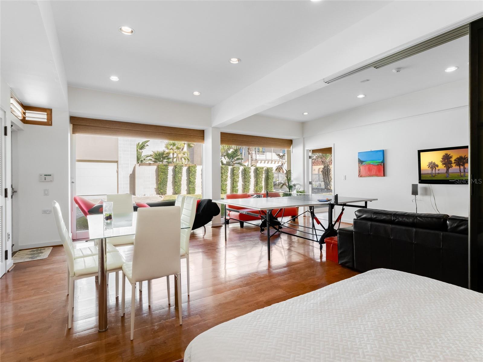 489 OCEAN SHORE BLVD