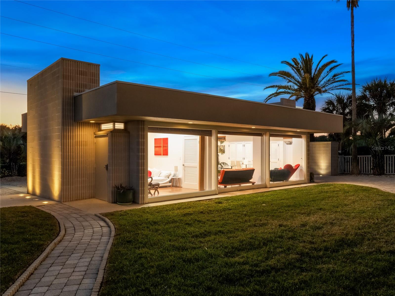 489 OCEAN SHORE BLVD